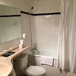 Hotel Eiffel Kensington Paris