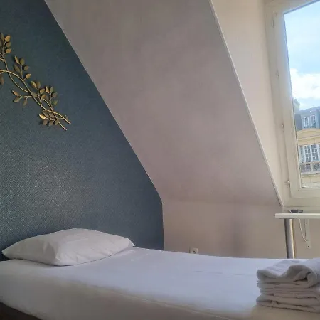 Eiffel Kensington 2* Parigi