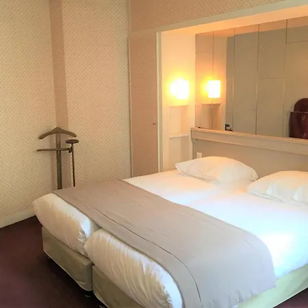 Eiffel Kensington Hotel Parigi