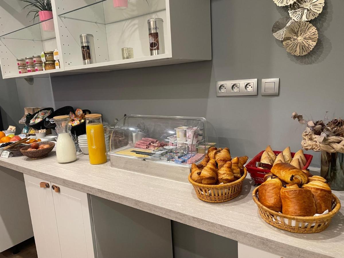 Eiffel Kensington 2*