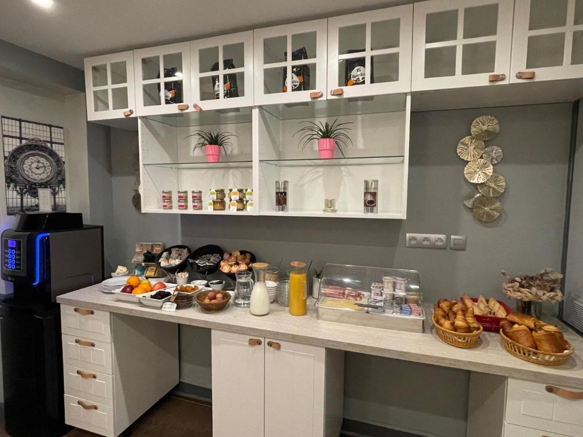 Hotel Eiffel Kensington 2*