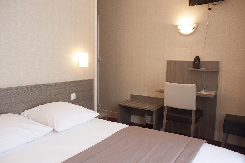 Eiffel Kensington Hotel Paris