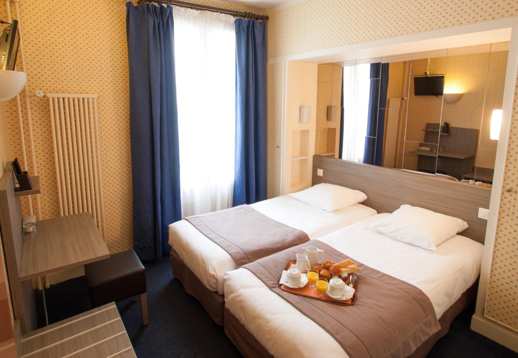 Eiffel Kensington Hotel