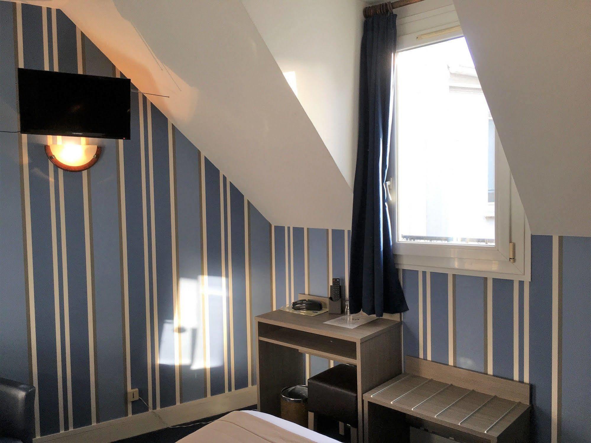 Hotel Eiffel Kensington Paris