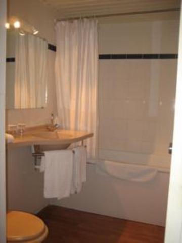 Eiffel Kensington 2* Paris